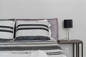 Incredible Heated Pool Tub Gameroom