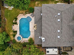Incredible Heated Pool Tub Gameroom