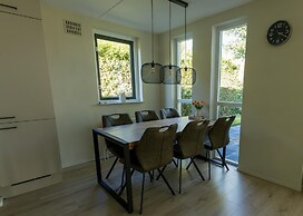 Holiday Home in Ewijk in a Beautiful Area