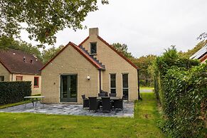 Holiday Home in Ewijk in a Beautiful Area