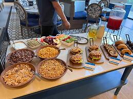 Meritas Auberge Calangute Goa