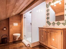 Quietly Located Chalets With Hammam