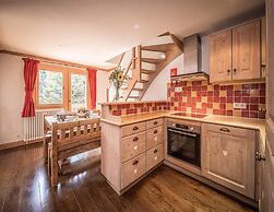 Quietly Located Chalets With Hammam