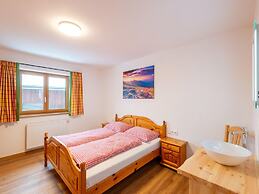 Farmhouse With Swimming Pond and hot tub