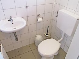 Doppelhaushaelfte mit Windgeschuetzter Terrasse