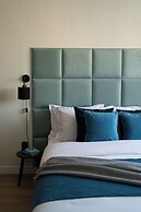 Modern Studios on Mihail Kogalniceanu