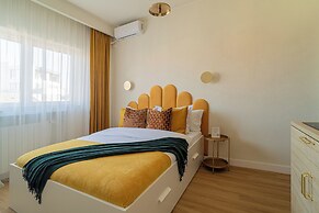 Modern Studios on Mihail Kogalniceanu