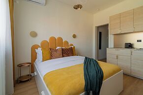 Modern Studios on Mihail Kogalniceanu