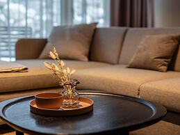 Premium Holiday Apartment With Sauna and Garden