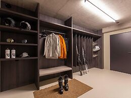 Premium Holiday Apartment With Sauna and Garden