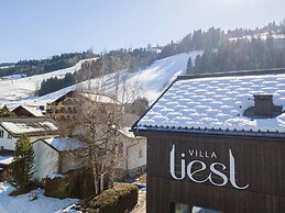 Premium Holiday Apartment With Sauna and Garden