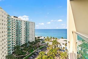 Ocean Peace of Mind - Beachfront Condo With Pool & Gym