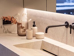 Premium Holiday Apartment With Balcony and Sauna