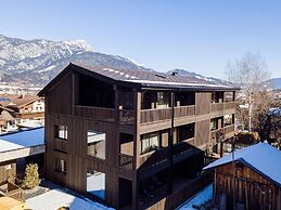 Premium Holiday Apartment With Balcony and Sauna