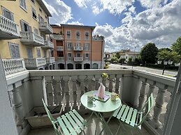 Relax, Explore & Savor Lucca