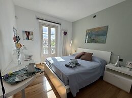 Relax, Explore & Savor Lucca