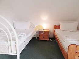 Schicke Doppelhaushaelfte in Nessmersiel