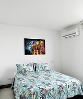 SUNSET CON VISTA AL MAR BY PARCEROS G