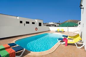 Villa Gaida in Puerto Calero