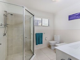 Beachside Escape by Cottonwood