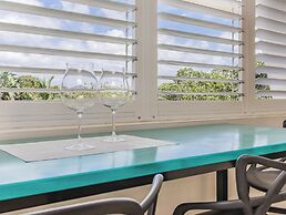 Beachside Escape by Cottonwood