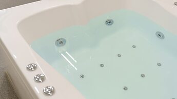 Danyang Greennarae Dokche Poolvilla Pens