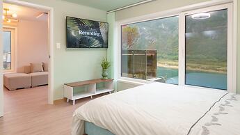 Danyang Greennarae Dokche Poolvilla Pens