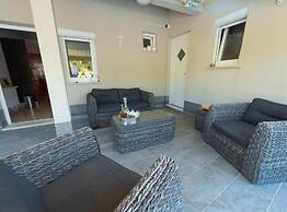 Charming Villa Peso