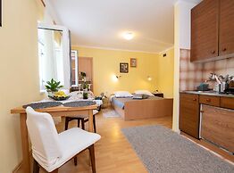 Elegant Opatija Apartments With Terrace