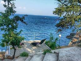 Secluded Lovran Apartment With Balcony and Patio