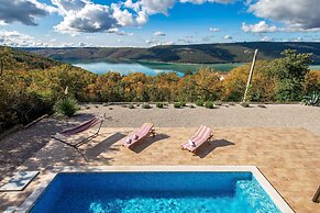 Wonderful Labin Villa With Private Pool and Sea Views