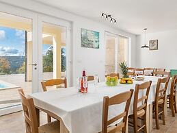 Wonderful Labin Villa With Private Pool and Sea Views