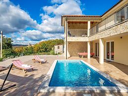 Wonderful Labin Villa With Private Pool and Sea Views