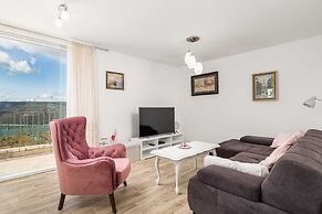 Wonderful Labin Villa With Private Pool and Sea Views