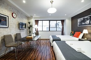 Home Sakaisuji Honmachi