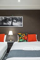 Home Sakaisuji Honmachi