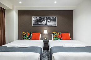 Home Sakaisuji Honmachi