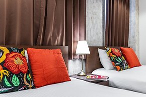 Home Sakaisuji Honmachi