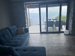 Splendid Holiday Home With Panoramic Sea Views Moscenicka Draga