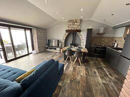 Splendid Holiday Home With Panoramic Sea Views Moscenicka Draga