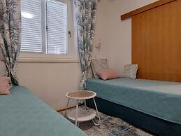 Charming Crikvenica Beachfront Apartment