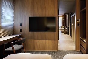 Minn Asakusa Kuramae Station