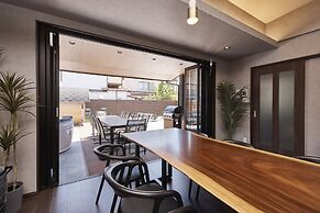 IZA takashima minato