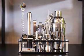 IZA takashima minato