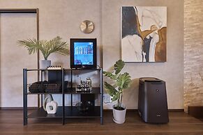 IZA takashima minato