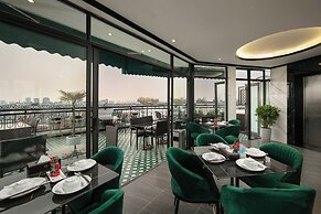 Hanoi Plaza Suite Hotel & Spa