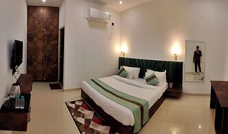 The Pinaki resort & Club