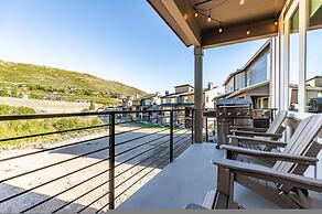 Hot Tub- Spacious-4br-deer Valley-mountain-view