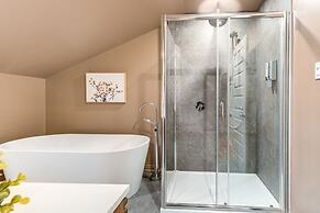 St. Ursule Two-Storey Oasis