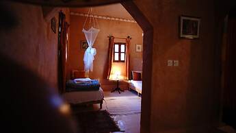 Kasbah Tigmi El Janoub